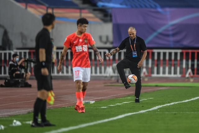 这或许是近几年实力最接近的“上海德比”……